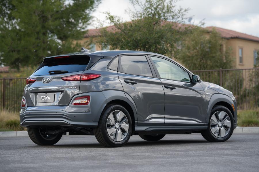  Hyundai Kona Electric (OS) 2018 года  (NA) (фото 6 из 55)